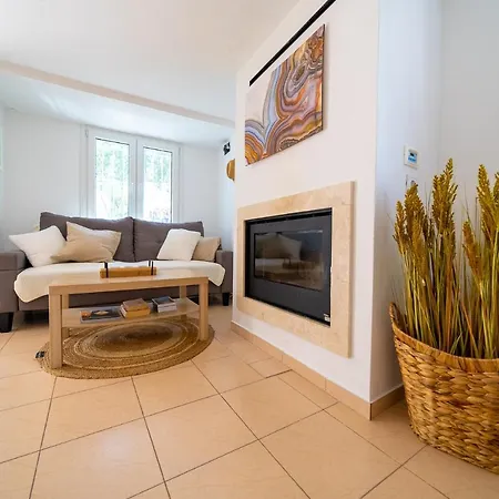 Vakantiehuis Little - Walk To The