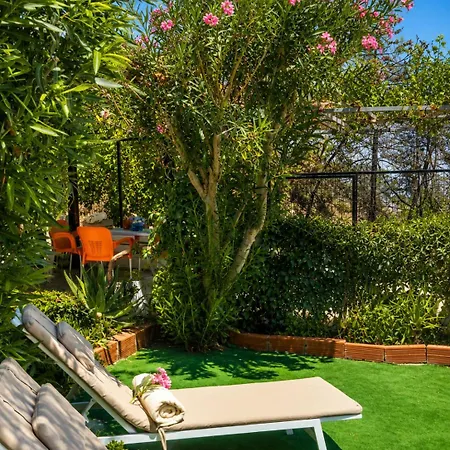 Vakantiehuis Little - Walk To The